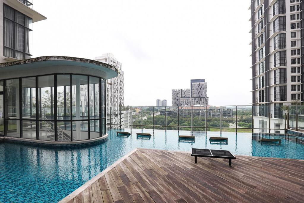 شقة Solstice Duplex Cyberjaya By Ec المظهر الخارجي الصورة